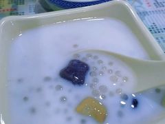 鲜奶西米芋圆-裕满园(天宁广场店)
