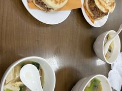 -子午路张记肉夹馍(翠华路店)
