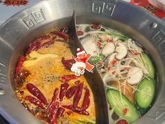 -大芊金重庆串串火锅(南京路店)