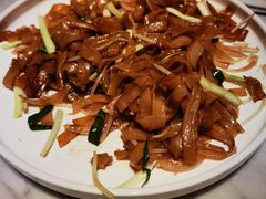 炒牛河-雪龙轩中餐厅(银基冰雪酒店)