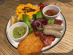 -Common Table · Brunch & Coffee