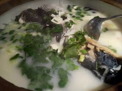 -姜君·千岛湖鱼头馆(浦东大道店)