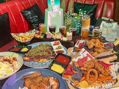 -Famous肥猫墨西哥音乐餐吧(五棵松华熙LIVE店)