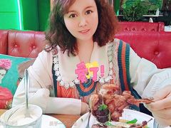 -Famous肥猫墨西哥音乐餐吧(五棵松华熙LIVE店)