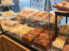 -罗森尼娜(德思勤店)