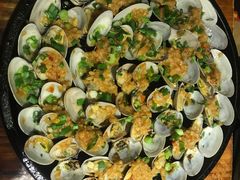 -何师烧烤·香辣蟹·川菜·30年老品牌(太古里旗舰店)