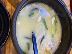 -桥香园过桥米线(国贸店)