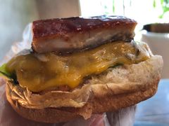 -HIGH FIVE哈福手工汉堡(桂林路店)