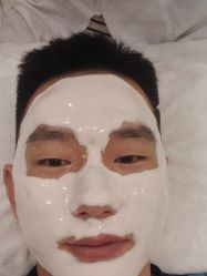 -蕾特恩专业祛痘皮肤管理