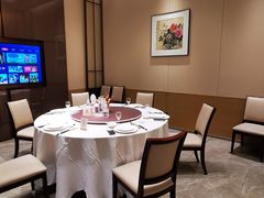 -泓历皇朝酒店(东亭店)