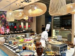 -咖啡苑自助餐厅·中国大饭店