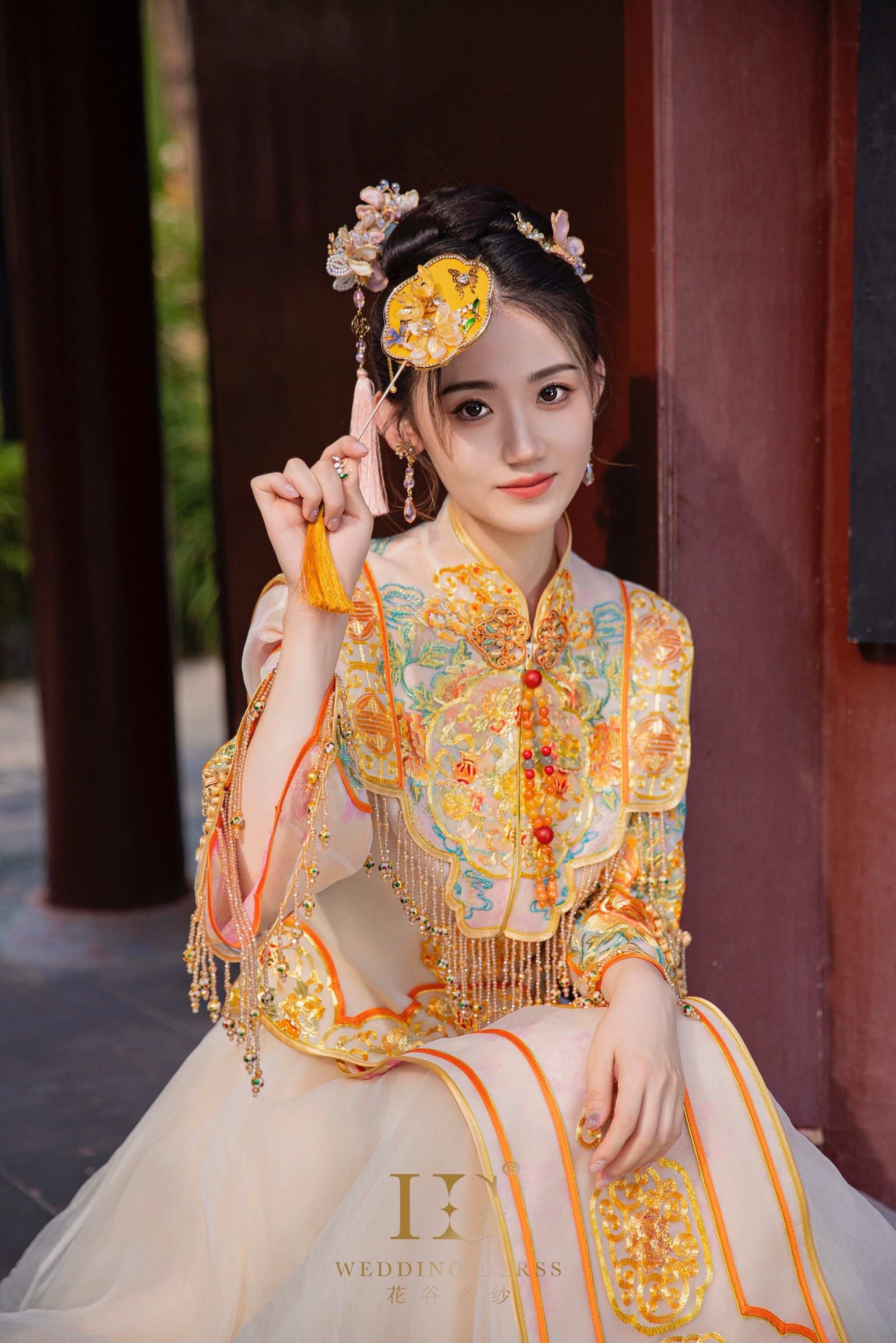 金色天玺秀禾服,惊艳到店