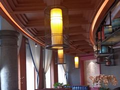 -八府香鸭·啫啫煲(华山路店)