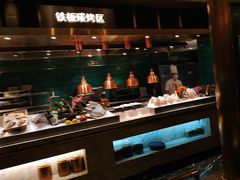 -半岛翡丽海鲜自助餐厅(观风亭店)