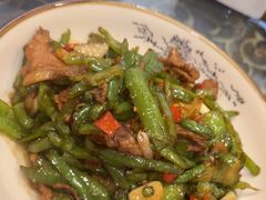 -湖南人家湘菜馆(镇江路店)