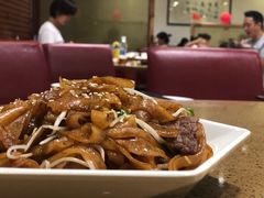 干炒牛河-点心皇子茶餐厅(万国大都会店)