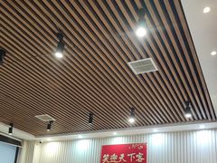 -小锅饭豆腐馆(嘉陵江街店)