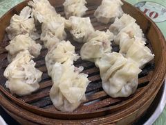 芹菜牛肉烧麦-国庆烧麦馆
