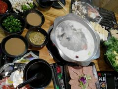 -风情丽江斑鱼火锅(孙家沟西南路80号店)