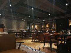 大堂-星巴克(上海虹桥南丰城办公楼店)