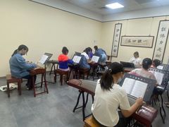 -秦汉胡同书法国画古筝围棋书院(漕宝日月光分馆)