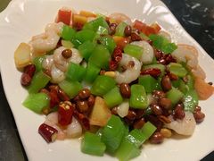 -褒河栈道渔庄(建工路总店)