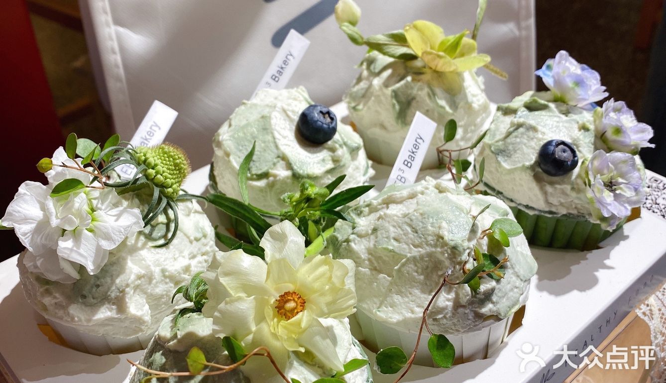 怎么爱你都不够LEB ³ Bakery勒布立方甜品