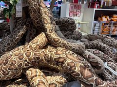 -宜家家居(四元桥商场店)