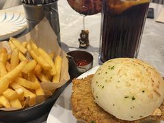 -必胜客(阿罗海店)