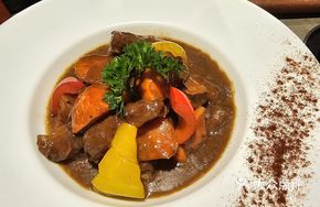 Red Wine Braised Beef Ribs