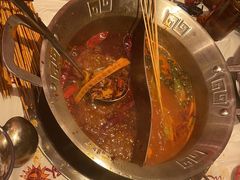 -大芊金重庆串串火锅(南京路店)