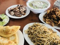 -铁东熏肉大饼铺