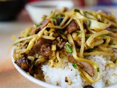 酸笋炒牛肉盖饭-螺蛳粉先生(蓟门桥店)