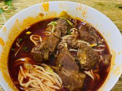 -易毛特色牛肉面(解放碑步行街店)