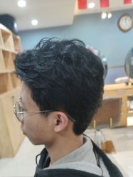 -相约芊艺护肤造型