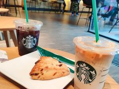-星巴克(广州动漫星城东区店)