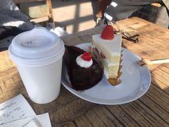 -Cafe Aewol Monsant