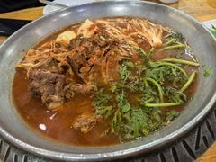 -喇喇排骨火锅·传统韩式脊骨汤(望京西园总店)
