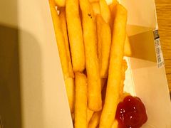 -必胜客(尹山湖歌林公园店)