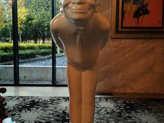 -上海虹桥西郊假日酒店