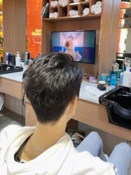 -CUTMAN男士理发