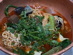 -成都你六姐·牛肉冒菜(上海杨浦合生汇店)