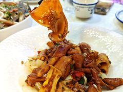 百合酱油皇狮头鹅鹅肠-东江海鲜大排档·潮汕菜·砂锅粥