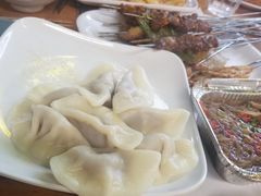 -铭记烧烤制作社•吊炉乳鸽 延吉冷面
