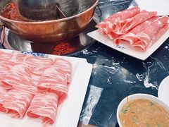 -楼外楼大刀肉传统火锅居(繁荣路店)