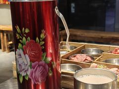 -马路牙子烧烤音乐酒馆(望京店)