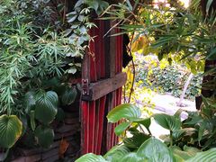 -斯多格书乡(北京大学畅春园店)