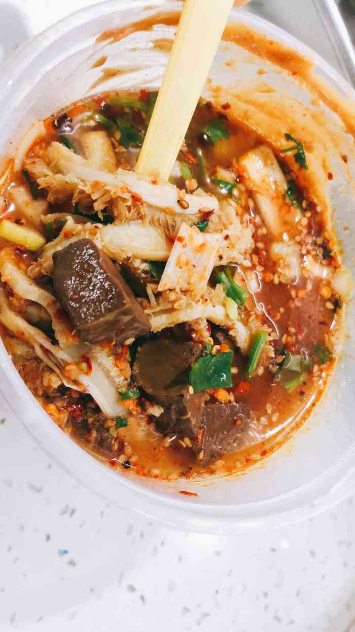 小马哥金钱麻辣爆肚-"吃了很多年的爆肚肉夹馍了,味道一如既往.
