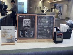 -瑞幸咖啡(丰盛町店)
