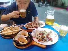 -老东镇啤酒屋海鲜加工·蒸汽海鲜·海鲜烧烤(台东店)